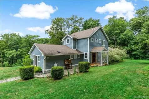 52 Old Manitou Road Garrison NY 10524