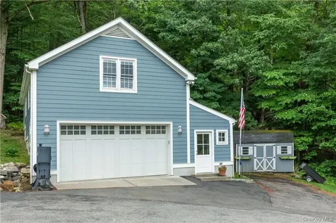 52 Old Manitou Road Garrison NY 10524