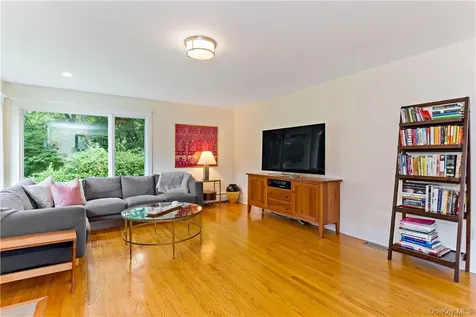 52 Old Manitou Road Garrison NY 10524