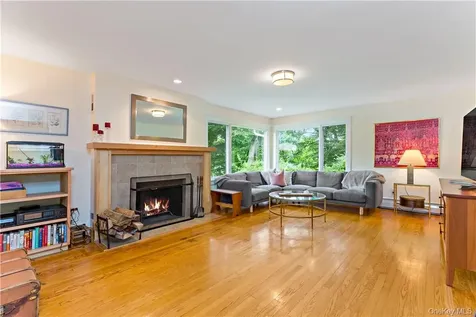 52 Old Manitou Road Garrison NY 10524