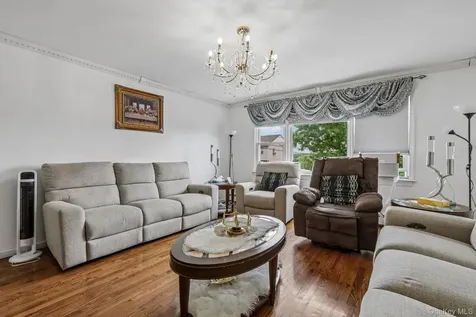583 Bellevue Avenue N Yonkers NY 10703