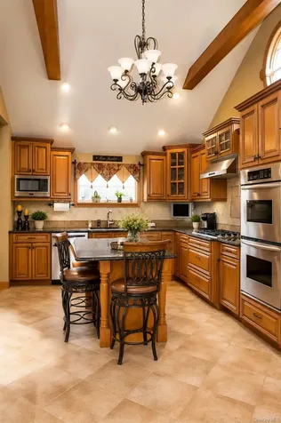 852 Densfield Road West Babylon NY 11704