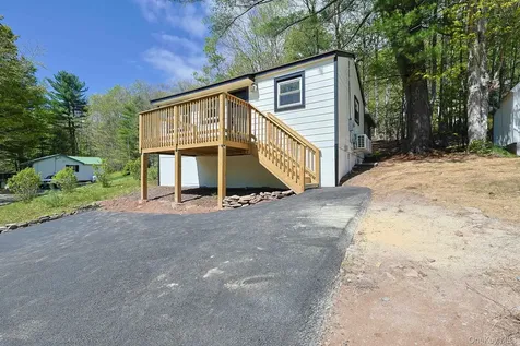 25 Overlook Road Woodbourne NY 12788