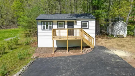 25 Overlook Road Woodbourne NY 12788