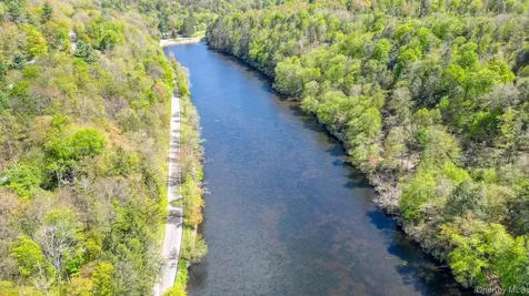 25 Overlook Road Woodbourne NY 12788