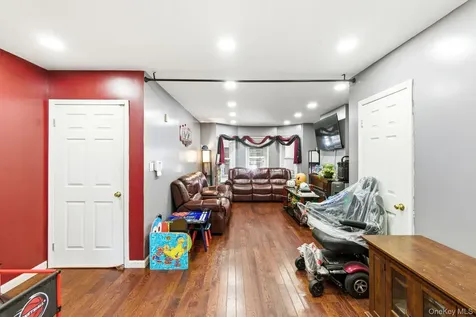 180 Fountain Avenue Brooklyn NY 11208