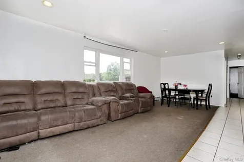 7 Olin Drive Nanuet NY 10954