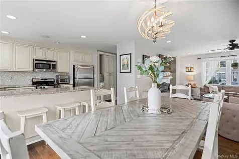 9 Lagoon Boulevard Massapequa NY 11758