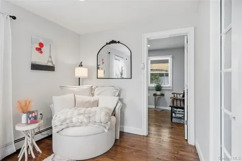 9 Lagoon Boulevard Massapequa NY 11758