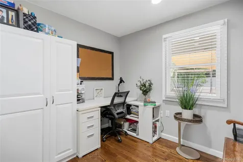 9 Lagoon Boulevard Massapequa NY 11758