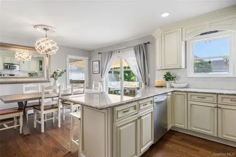 9 Lagoon Boulevard Massapequa NY 11758