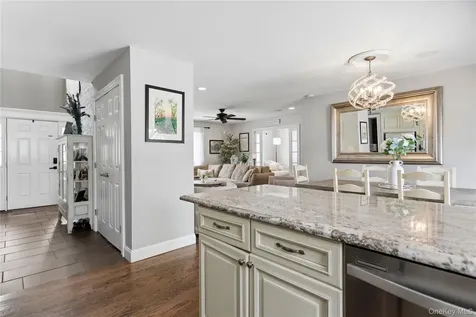 9 Lagoon Boulevard Massapequa NY 11758