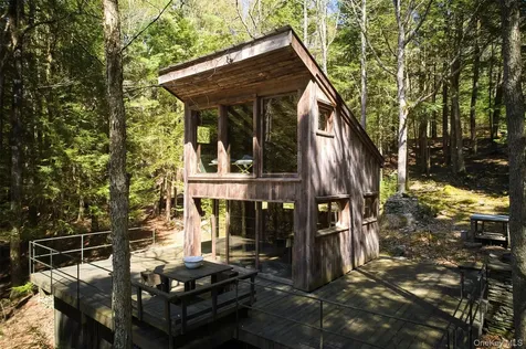 55 Woods Road Barryville NY 12719