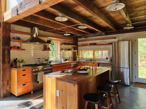 55 Woods Road Barryville NY 12719
