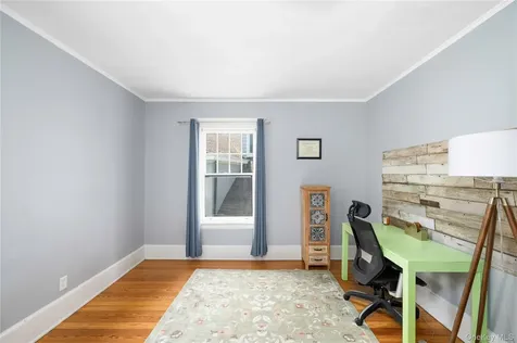 21 Barnard Avenue Poughkeepsie NY 12601