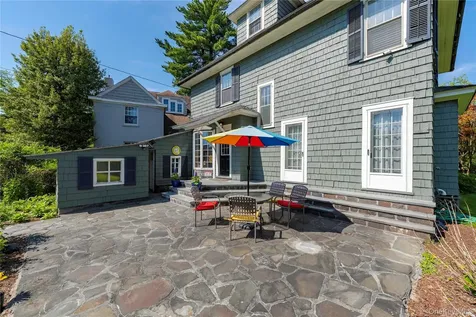 21 Barnard Avenue Poughkeepsie NY 12601
