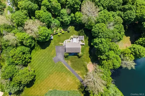 5 Baker Road Hopewell Junction NY 12533