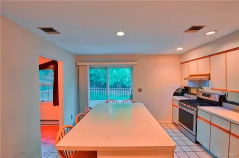 39 Bubenko Drive Stony Point NY 10923