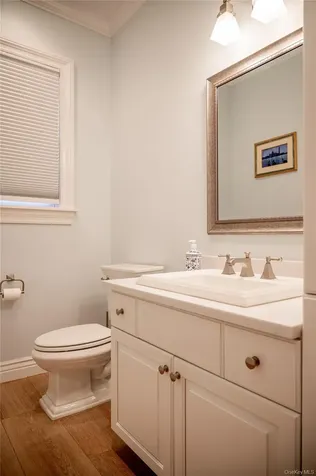 34-36 E Lake Stable Road Tuxedo Park NY 10987