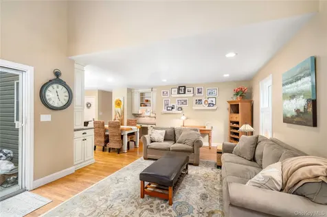 3 Heathbrook Drive Poughkeepsie NY 12603