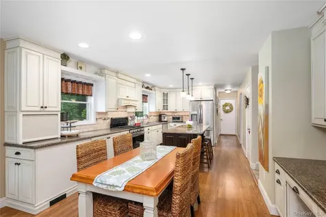 3 Heathbrook Drive Poughkeepsie NY 12603