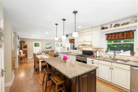 3 Heathbrook Drive Poughkeepsie NY 12603