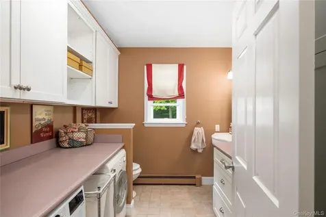3 Heathbrook Drive Poughkeepsie NY 12603