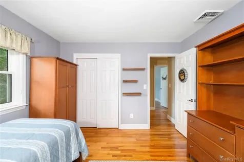 3 Heathbrook Drive Poughkeepsie NY 12603
