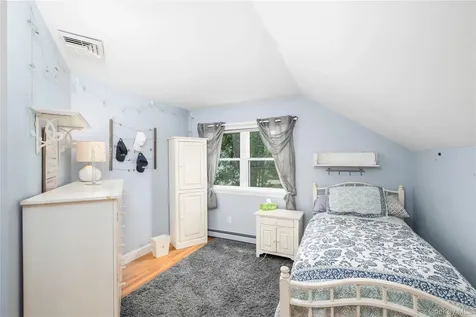 3 Heathbrook Drive Poughkeepsie NY 12603