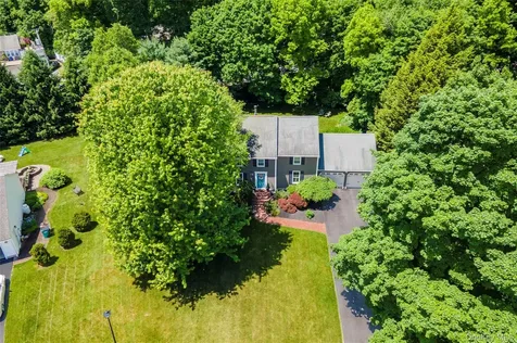 3 Heathbrook Drive Poughkeepsie NY 12603
