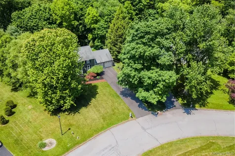 3 Heathbrook Drive Poughkeepsie NY 12603