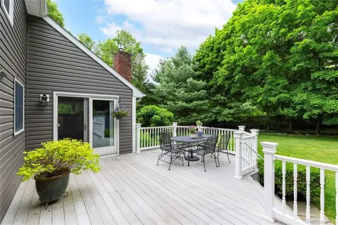 3 Heathbrook Drive Poughkeepsie NY 12603