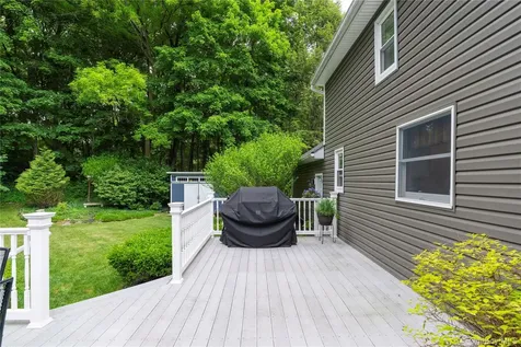 3 Heathbrook Drive Poughkeepsie NY 12603