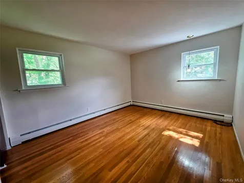 25 Oakwood Drive Wappingers Falls NY 12590