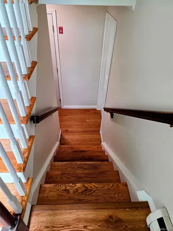 25 Oakwood Drive Wappingers Falls NY 12590