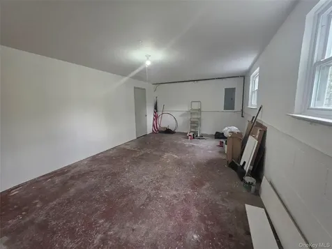 25 Oakwood Drive Wappingers Falls NY 12590