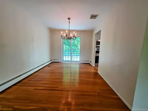 25 Oakwood Drive Wappingers Falls NY 12590