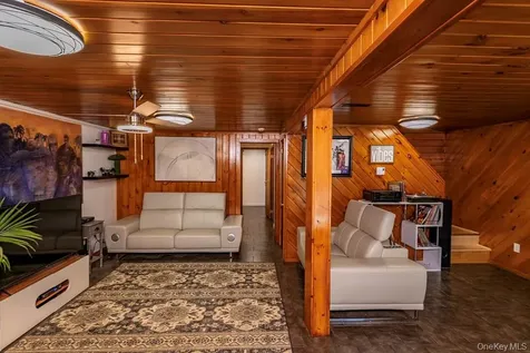 51 Aspen Lane Woodridge NY 12789