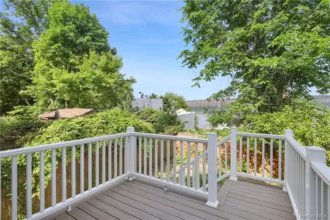 447 Warburton Avenue Hastings-on-hudson NY 10706