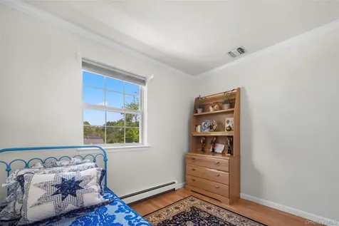 4 Vera Court Centereach NY 11720