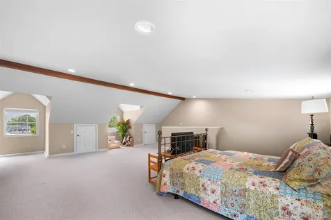 4 Vera Court Centereach NY 11720