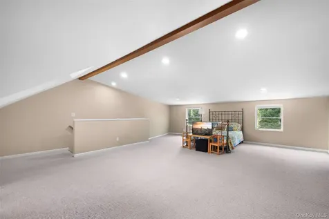 4 Vera Court Centereach NY 11720