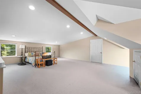4 Vera Court Centereach NY 11720