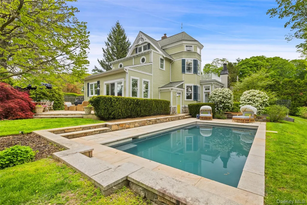 42 Mountain Avenue Mount Kisco NY 10549