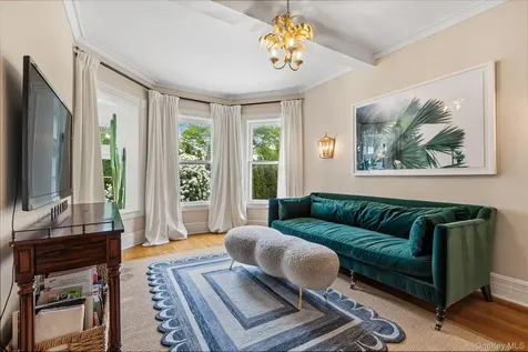 42 Mountain Avenue Mount Kisco NY 10549