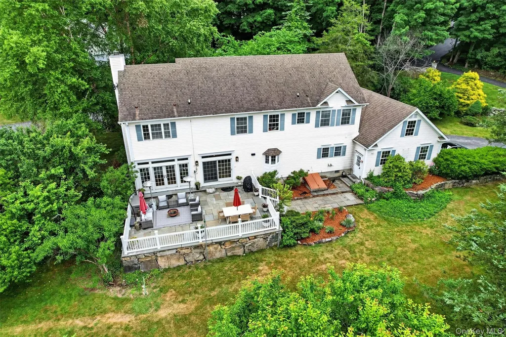 22 Indian Wells Road Brewster NY 10509