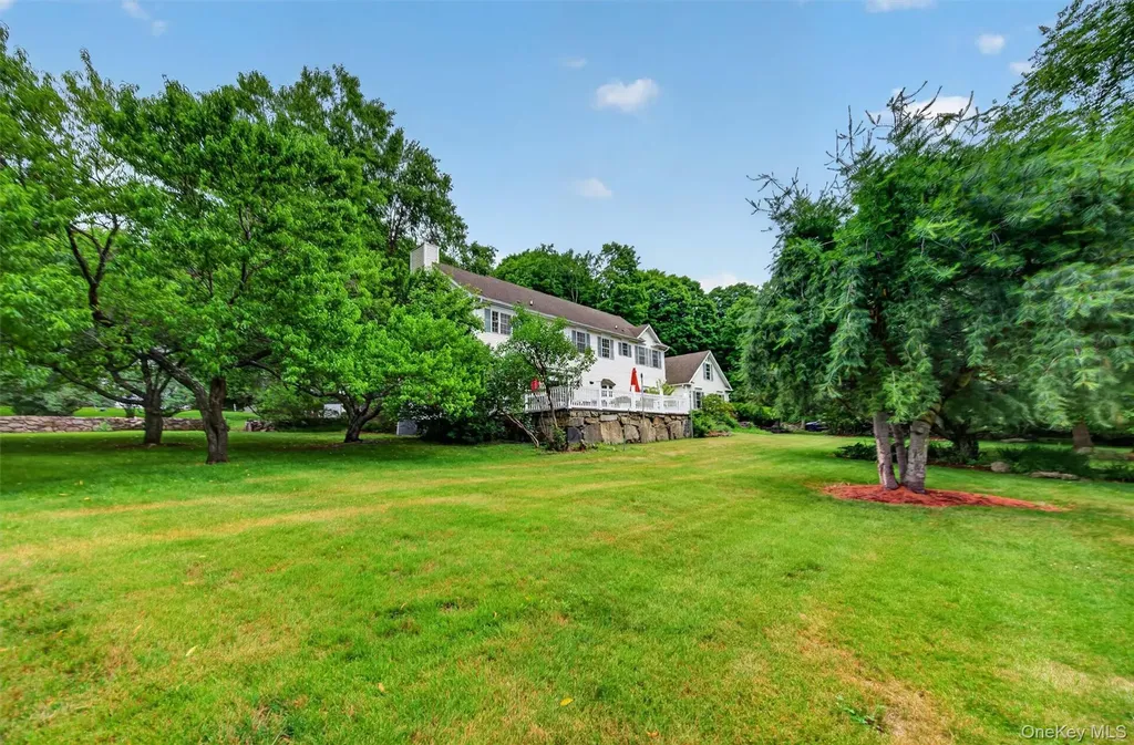 22 Indian Wells Road Brewster NY 10509