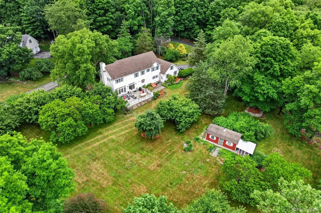 22 Indian Wells Road Brewster NY 10509