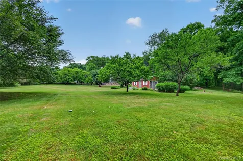 22 Indian Wells Road Brewster NY 10509