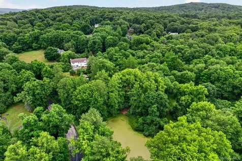 22 Indian Wells Road Brewster NY 10509